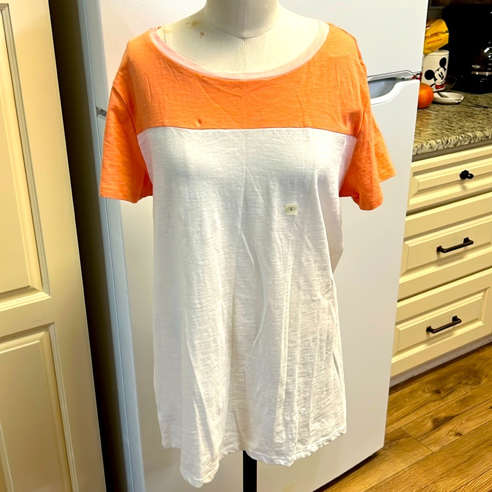NWT Loft Tee Large Box D